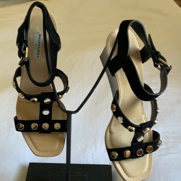 - Balenciaga sandals wedges 8.5 - Picture 1 of 5